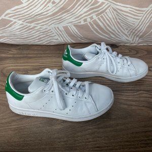 Adidas Women's Stan Smiths Green Detail (Size 7)